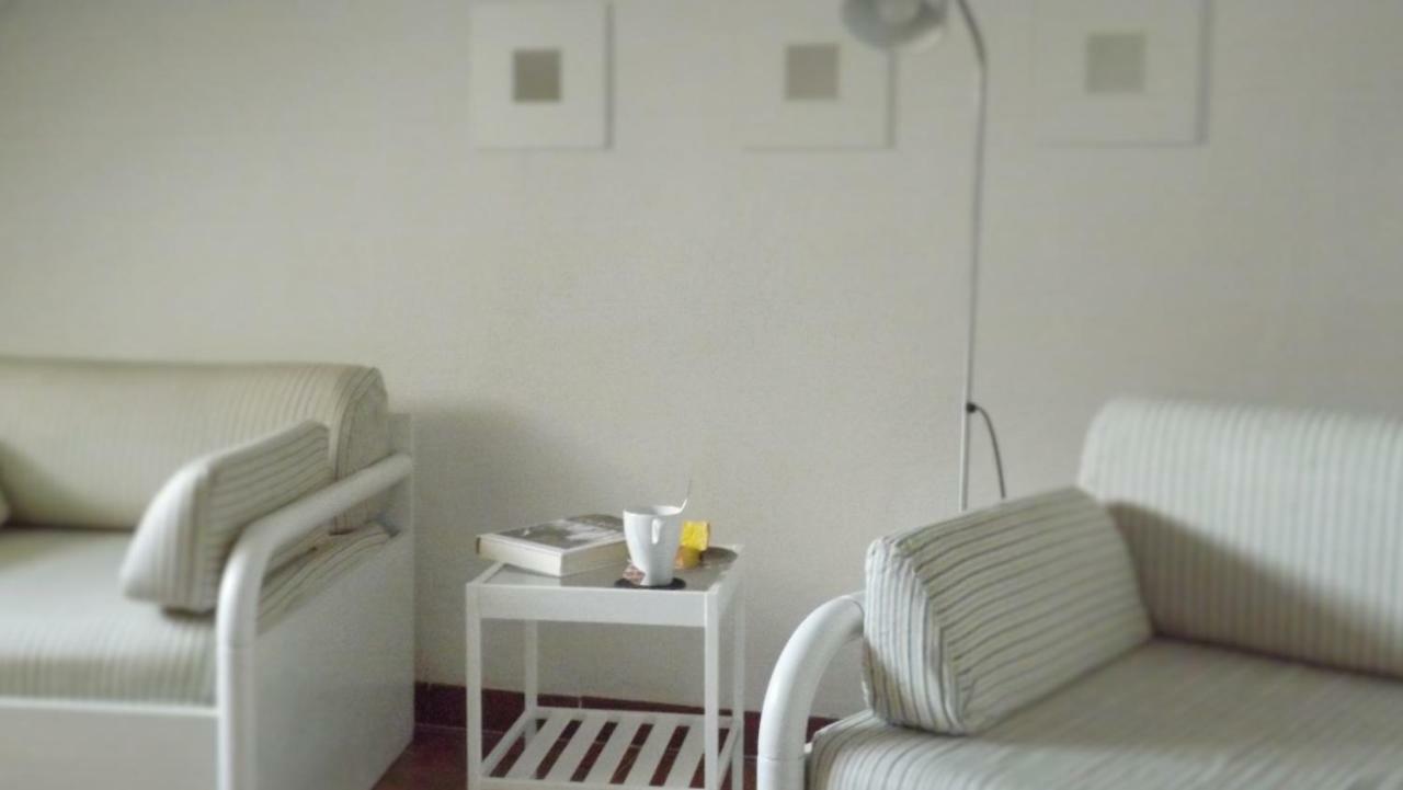 Domus Tua Bed & Breakfast Pietrelcina Exterior foto