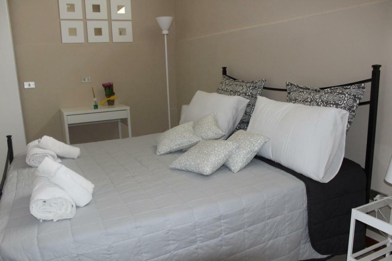 Domus Tua Bed & Breakfast Pietrelcina Exterior foto