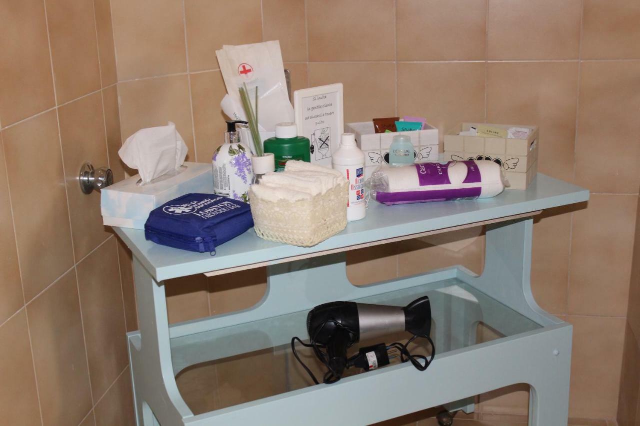 Domus Tua Bed & Breakfast Pietrelcina Exterior foto