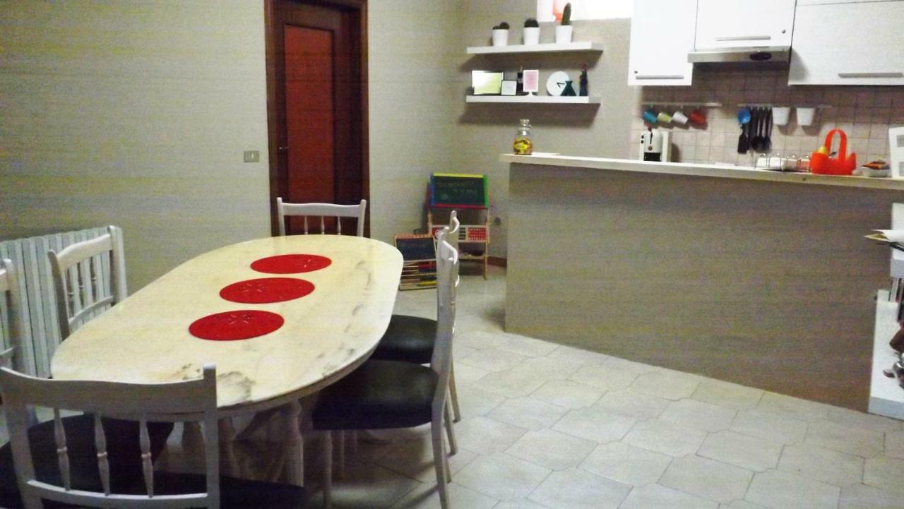 Domus Tua Bed & Breakfast Pietrelcina Exterior foto