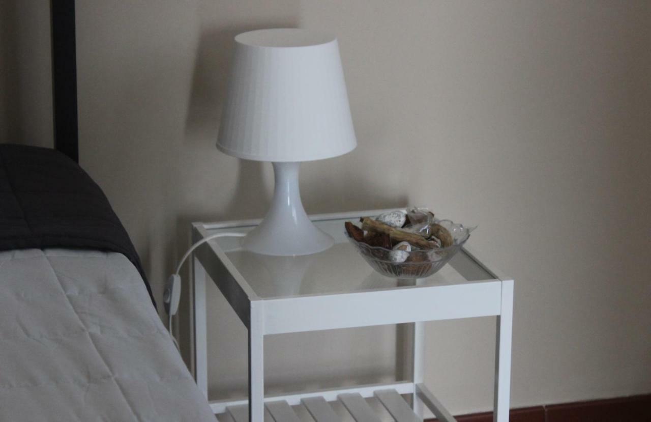 Domus Tua Bed & Breakfast Pietrelcina Exterior foto